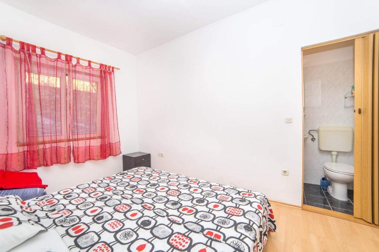 Apartment Jadranka Брист Экстерьер фото