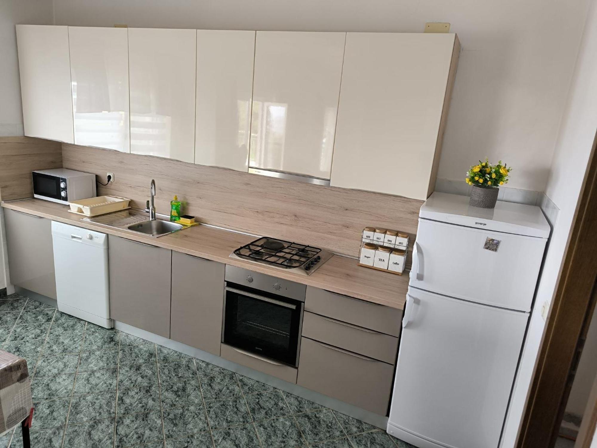 Apartment Jadranka Брист Экстерьер фото